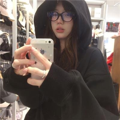 川尻小玉的懒散生活